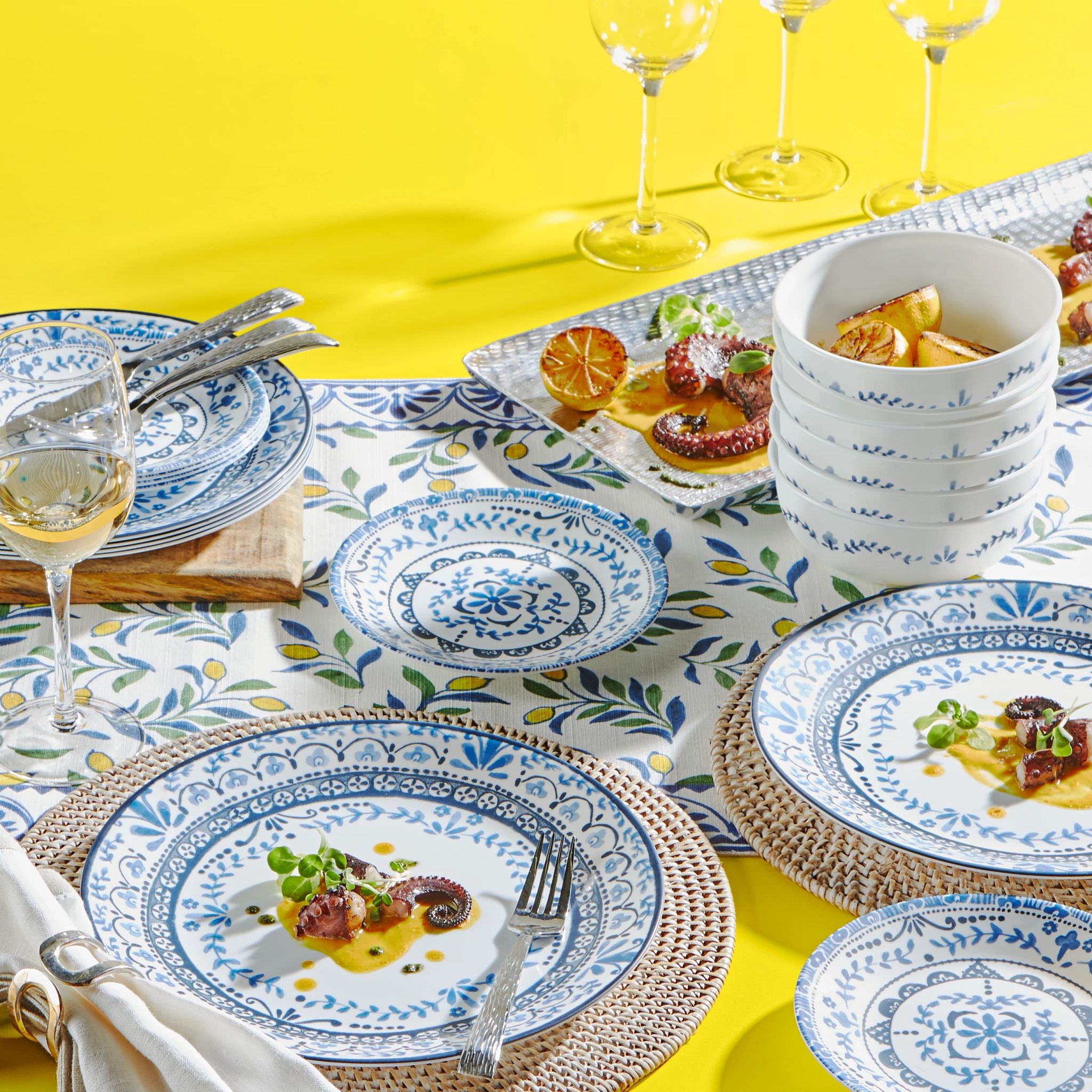 Corelle Portofino 18-piece Dinnerware Set. Service for 6 - Image 3